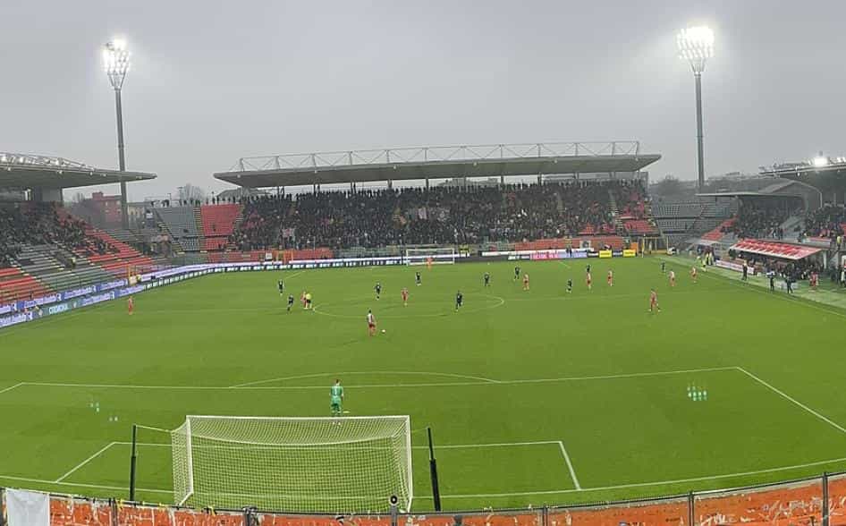 Cremonese vs Lecce