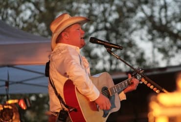 Tracy Lawrence
