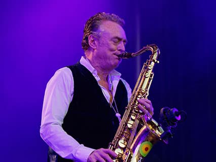 UB40