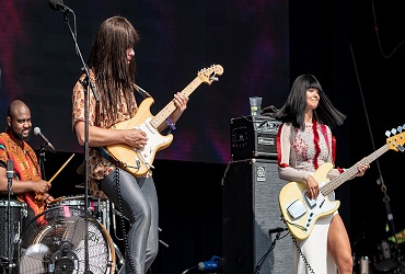 Khruangbin